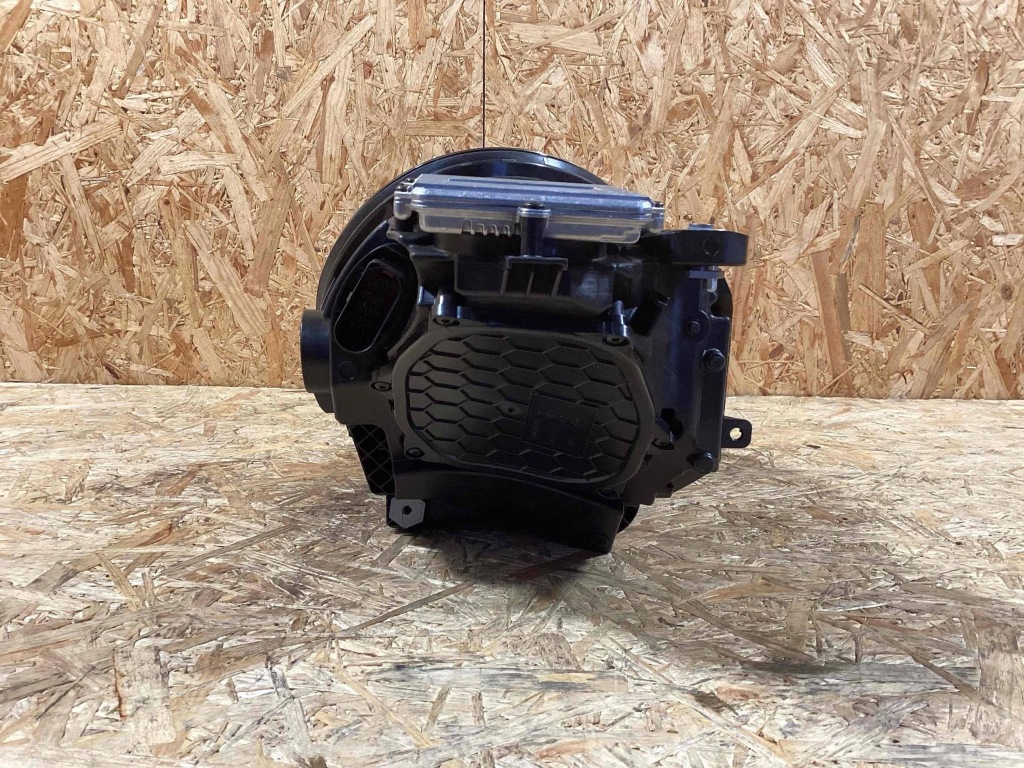 фото №12, Porsche 911 992 лампы левая правая pdls sae 992941036j 992941035j 992941572bh