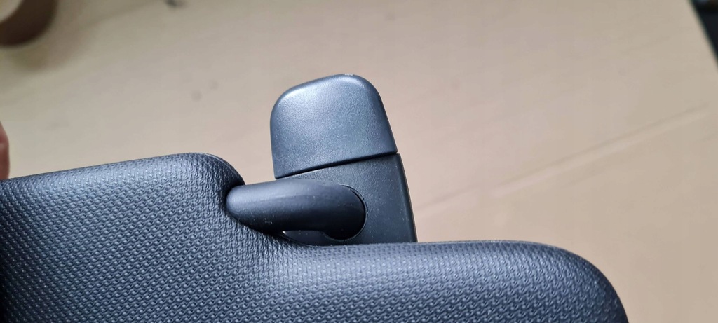 фото №11, A4 b9 8w защита козырёк солнцезащитная левая sline a5 8w 8w0857551