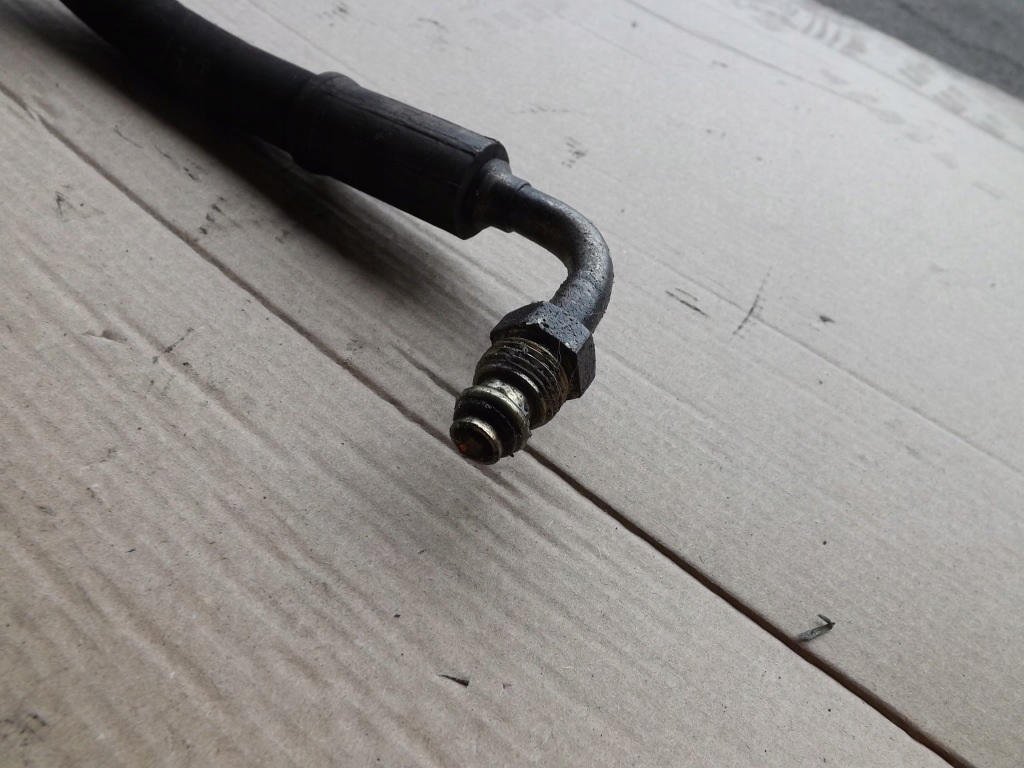 фото №9, Mercedes slk r170 2.3 компрессор uk шланг пабтрубок  усилителя rhd