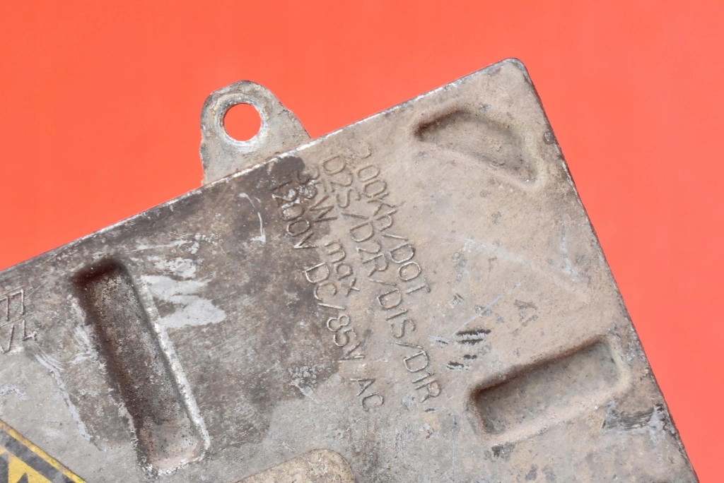 Блок розжига ксенон ксенон правый  1307329100 citroen c6 1 1 04-12 Цена