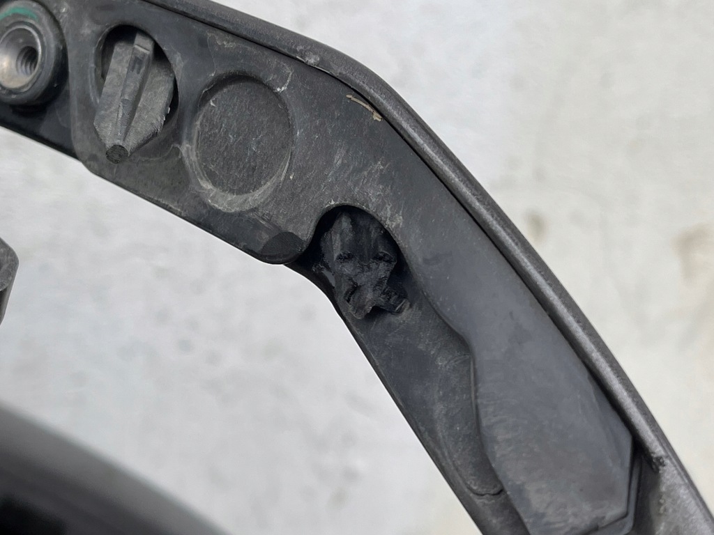 фото №15, Dodge charger 2017 5.7 v8 бампер перед передний kompletny pau