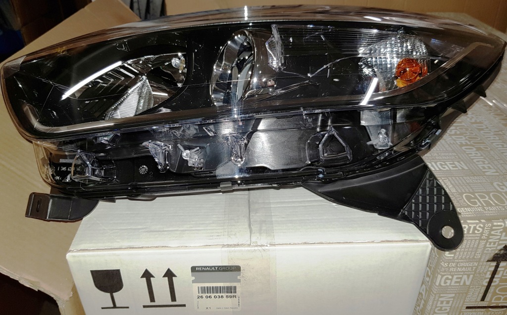 фото №2, Новий фара renault captur 13 лівий рамка хромована протитуманна фара 260603859r