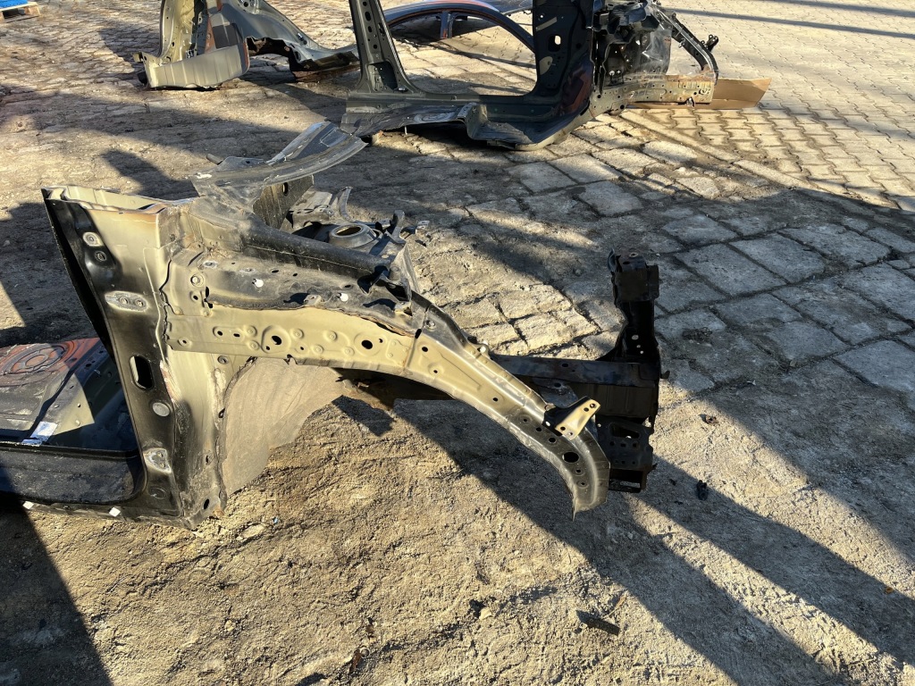 Купить Четверть лонжерон подкрылок правый перед honda hr-v ii 15- nh731p