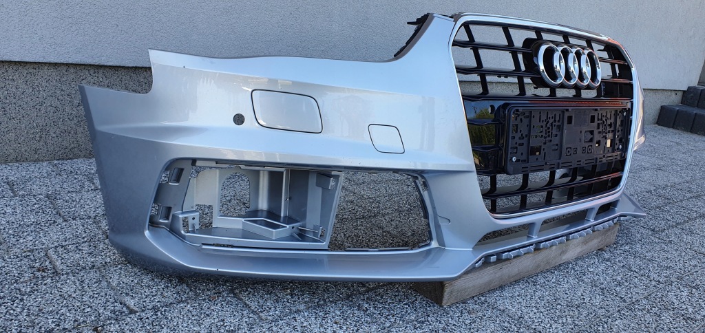 Audi a4 s-line рестайлінг  competition plus бампер c099 Недорого