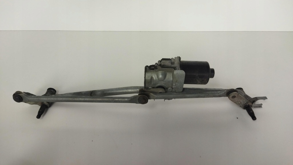 фото №1, Mustang vi 15- механизм дворник перед