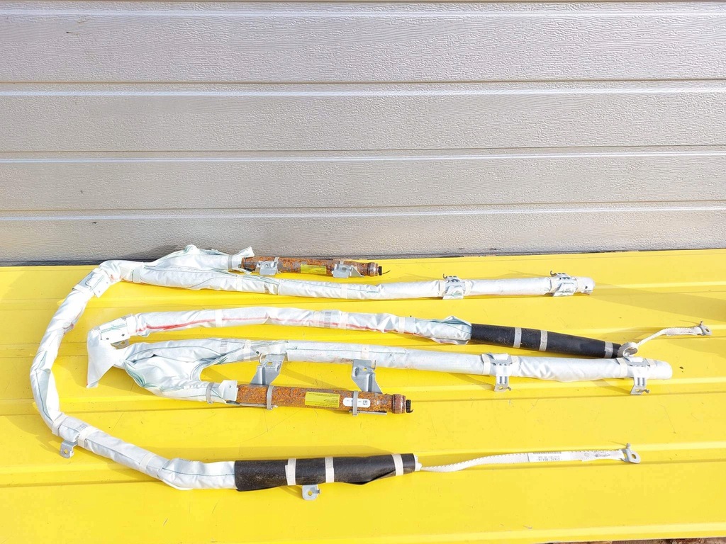 фото №1, Mitsubishi outlander шторка безопасности левая iii phev