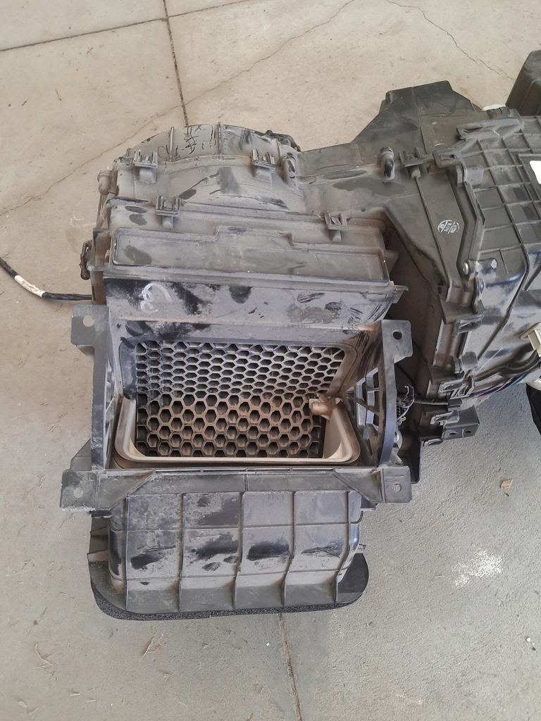 фото №9, Dodge ram 1500 19- отопитель комплектная 68195973ae usa