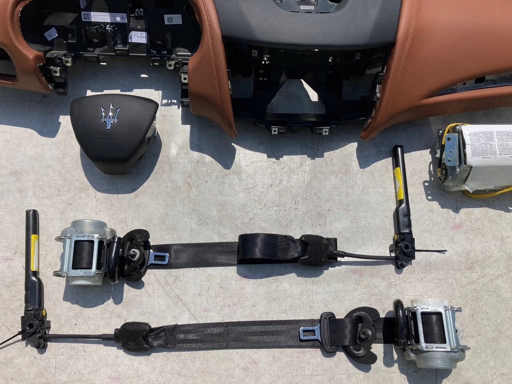 фото №5, Maserati levante панель приладів панель приладів консоль подушки безпеки pas