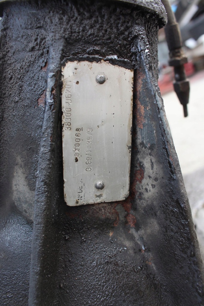 фото №6, Мост задняя 35/9 gd260 nissan atleon 99-