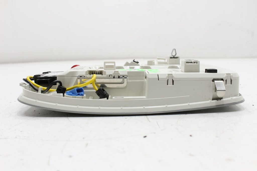 фото №14, Лампа потолочный освещение audi a1 82a