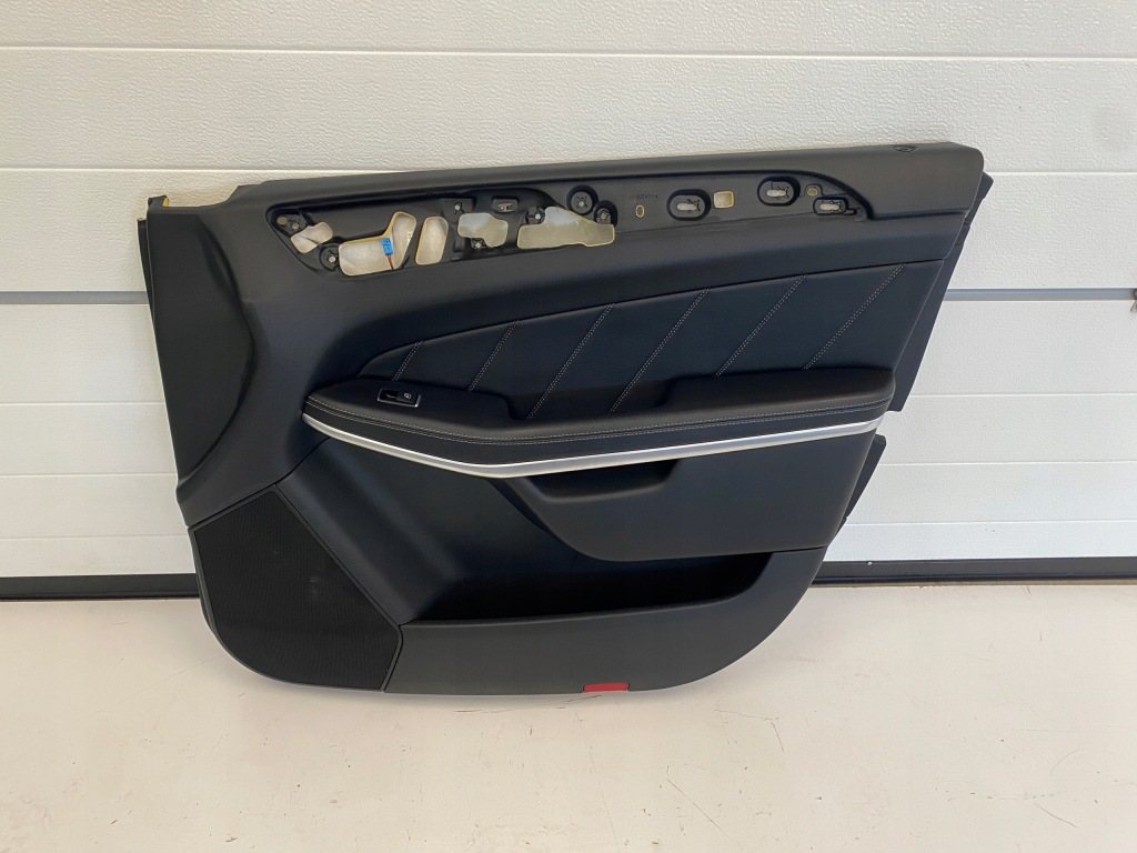 фото №1, Обивка обшивка дверь правый перед mercedes gl w166