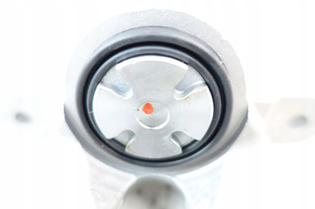 фото №9, Суппорт задняя левый toyota yaris ii iq urban verso s 4785052090 4785052161