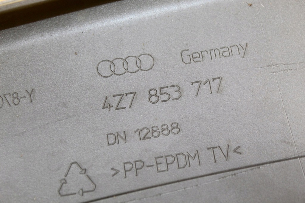 фото №10, Молдинг крила лівий перед a6 c5 allroad 4z7853717