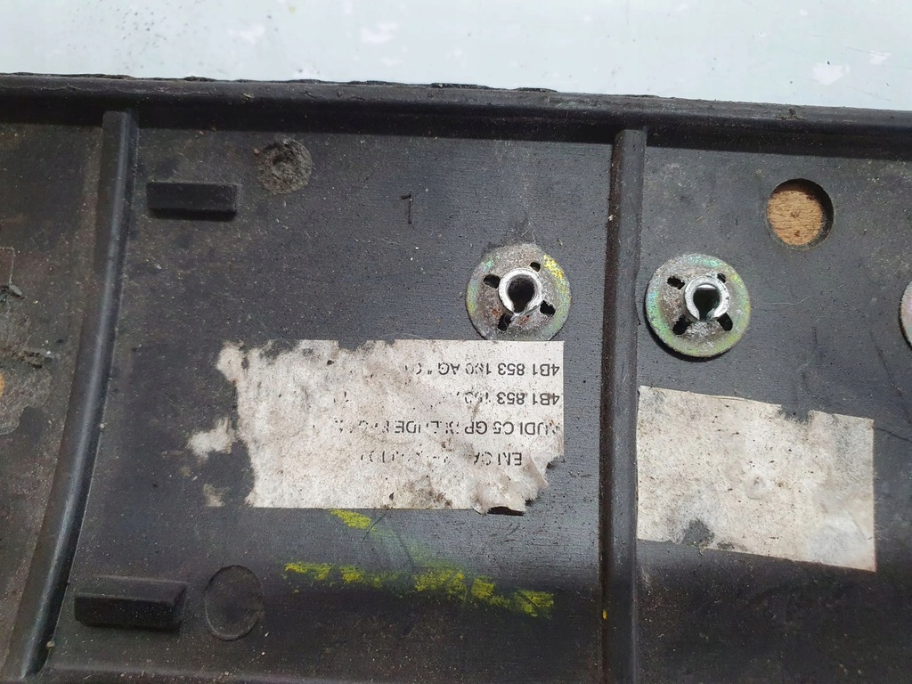 фото №9, Audi a6 s6 c5 4b 1999 рамка панелі приладової панелі