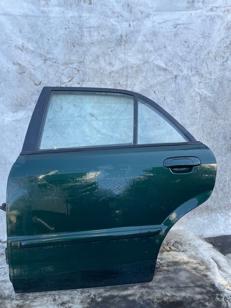 фото №1, Mazda 323 sedan дверь задние левая левый задняя