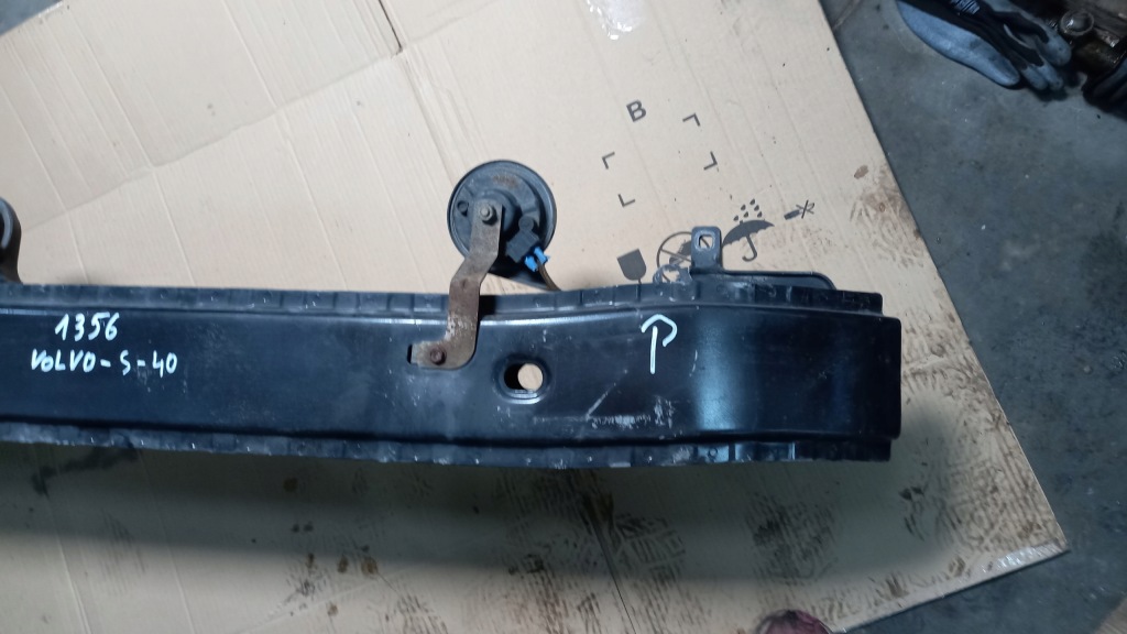 фото №2, Pas передній, підсилювач volvo s40 05r