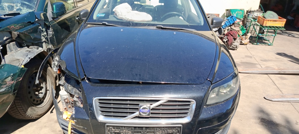 фото №3, Volvo c30 1,6d амортизаторна стійка правий