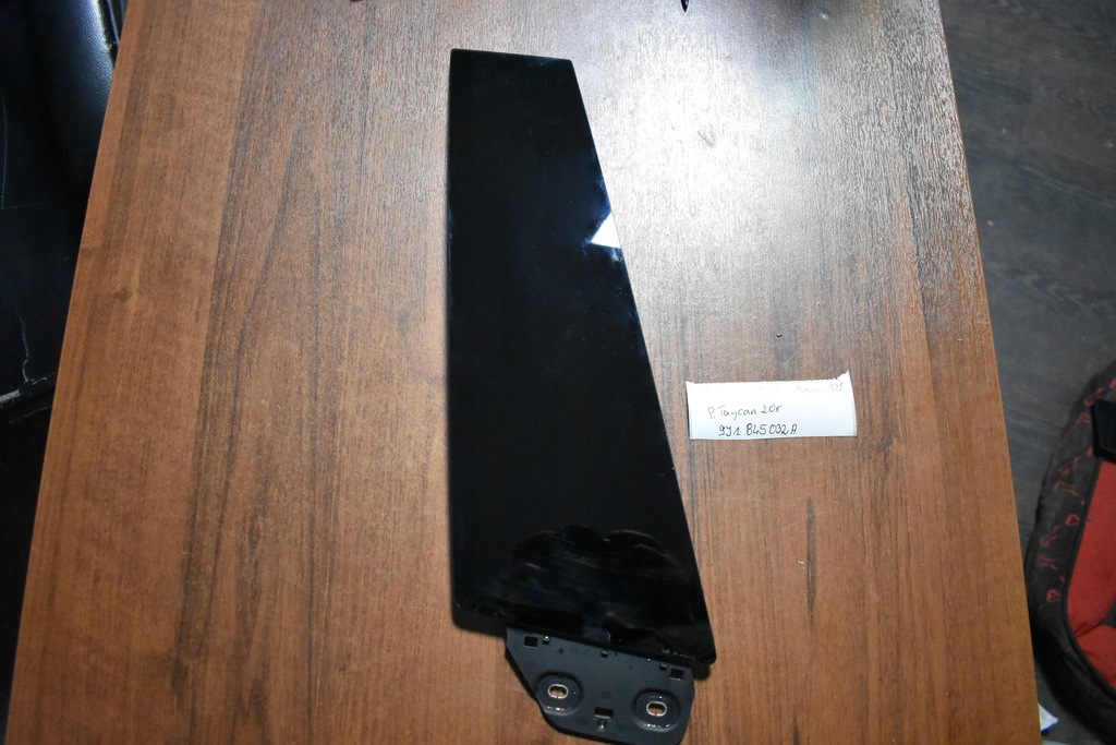 фото №1, Захист скло стійка права porsche taycan 21r. 1