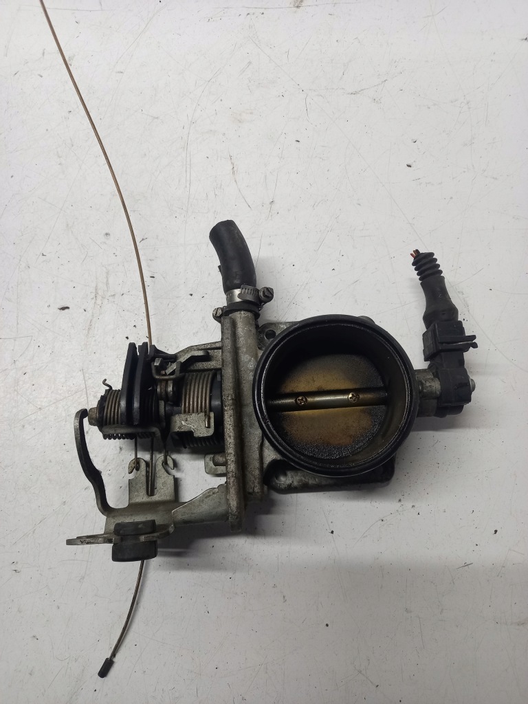 фото №1, Дроссельная заслонка bmw e39 2.0 b 1433385