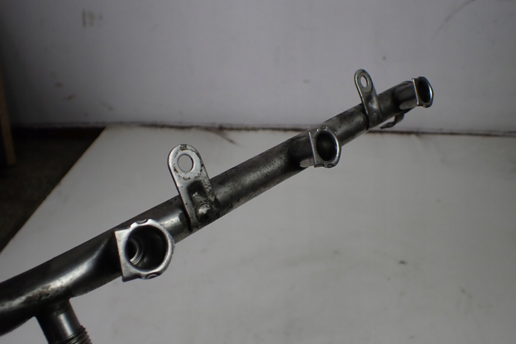 Молдинг впрыскная mercedes w220 3.7 v6 a1120701095 Киев