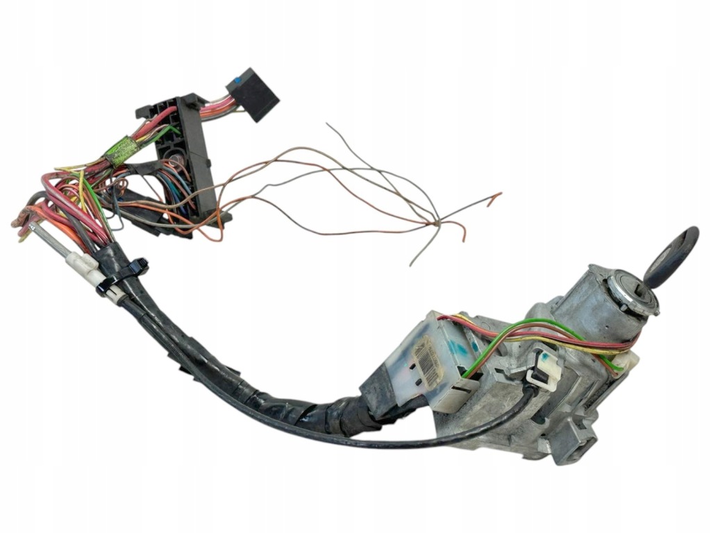 фото №1, Cadillac escalade gmc yukon 01-02r замок зажигания с ключ оригинал oem