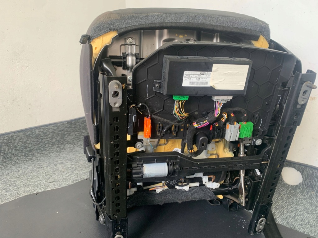 фото №11, Jaguar xf ii x260 2016 2.0 d сиденье водителя левый перед кожа кожаный