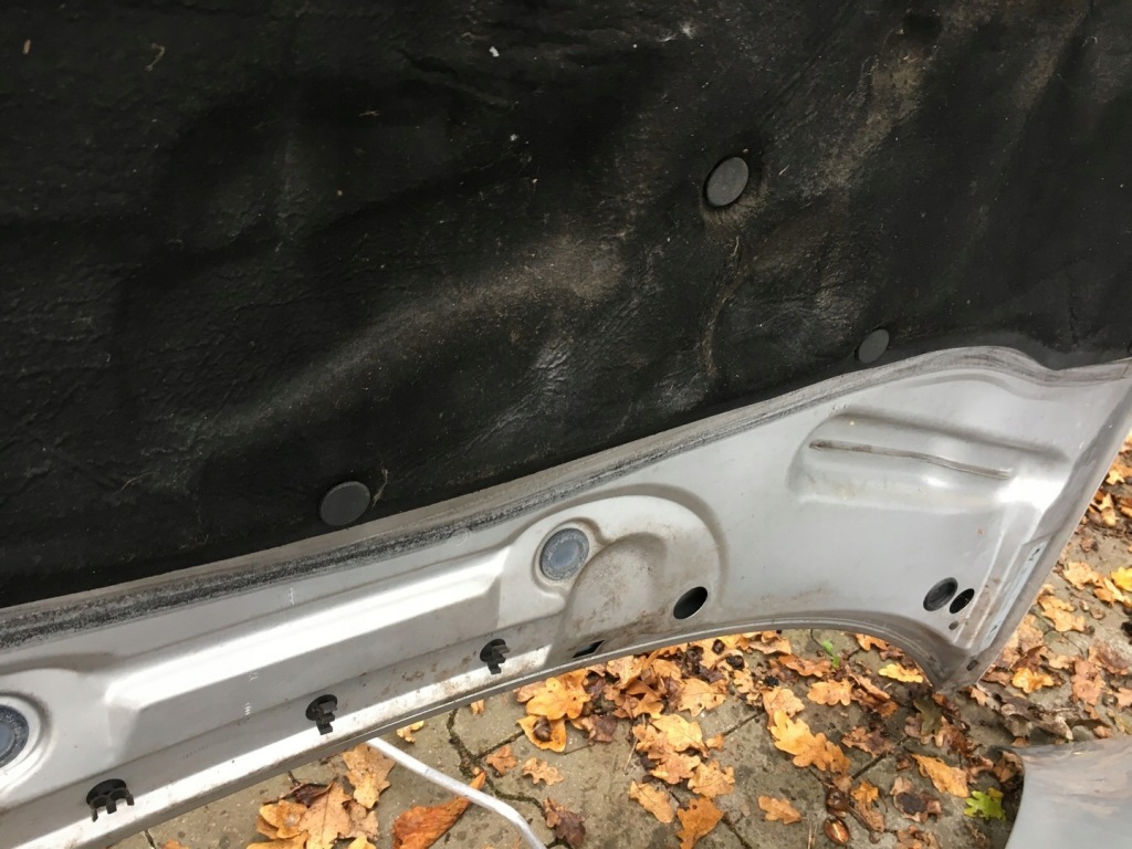 Купить Капот крышка двигателя audi a4 b5 95-01 цвет ly7w