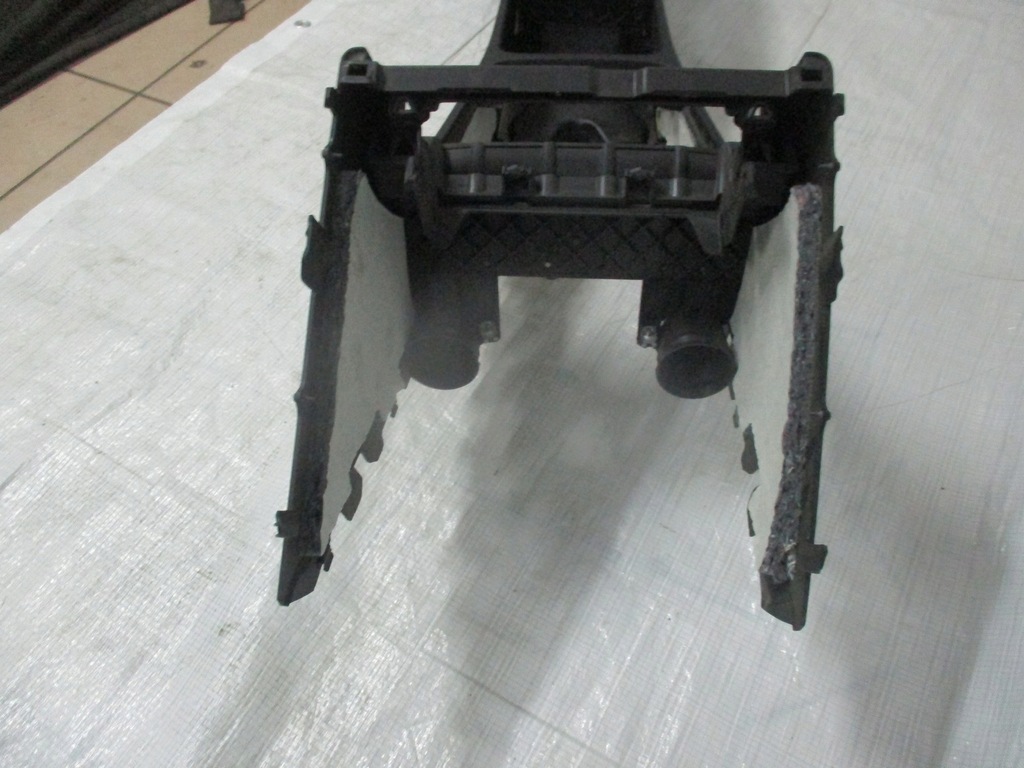 фото №12, Vw passat cc 09r подлокотник 3c0863319ae