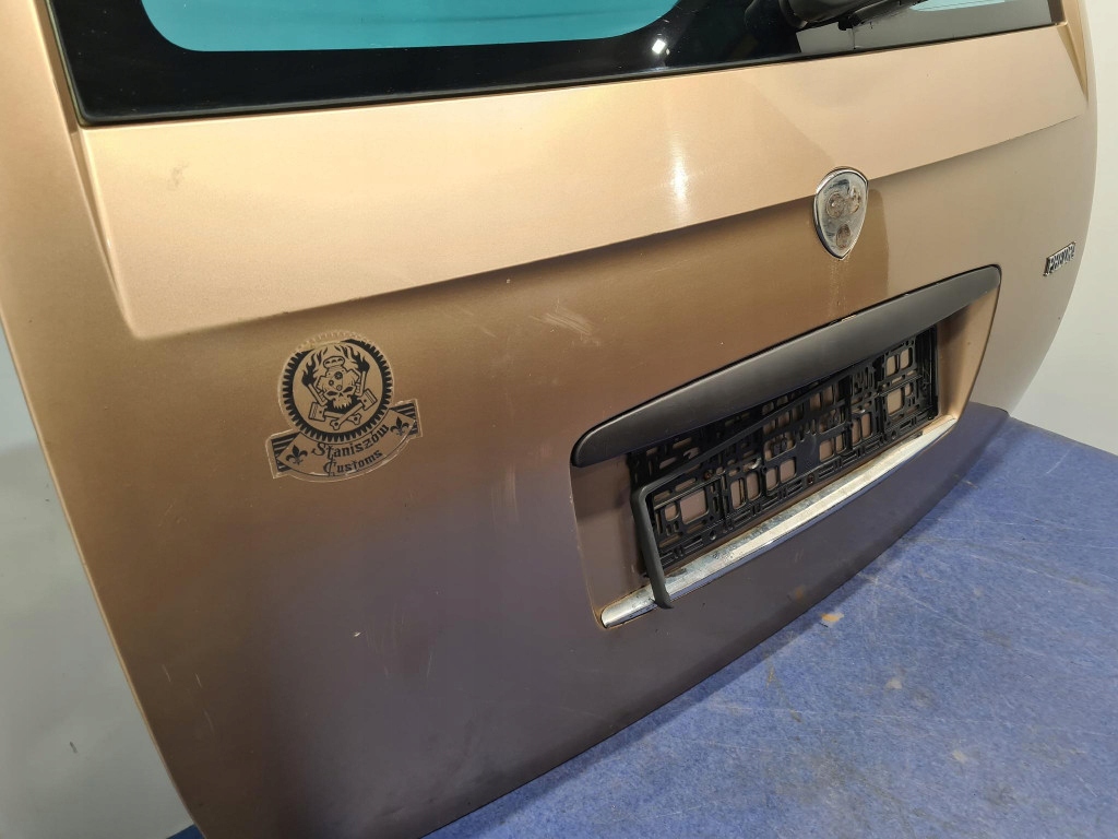Lancia phedra задняя крышка багажника багажника в Украине