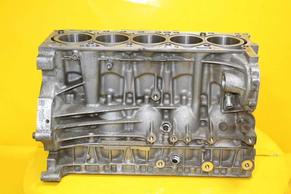 фото №8, Блок двигуна volvo s60 ii xc60 ii v70 s80 ii 2.4 d biturbo d5244t17