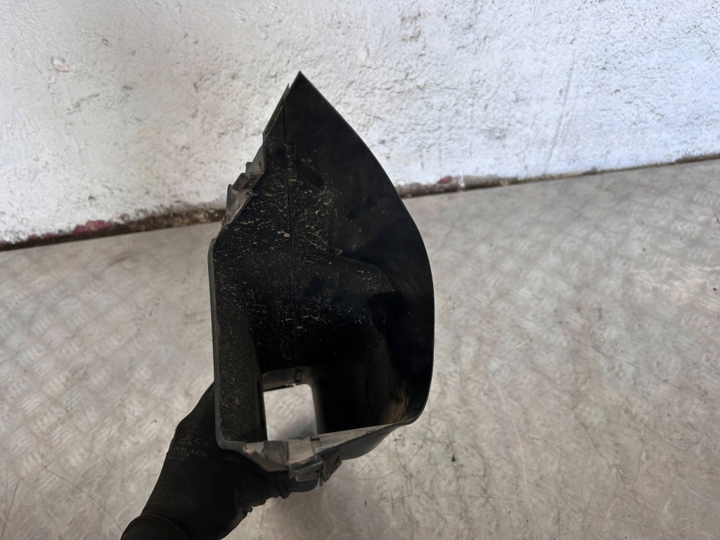 Туннель воздуха к интеркулер левая сторона bmw x5m e70 7205943 в Украине