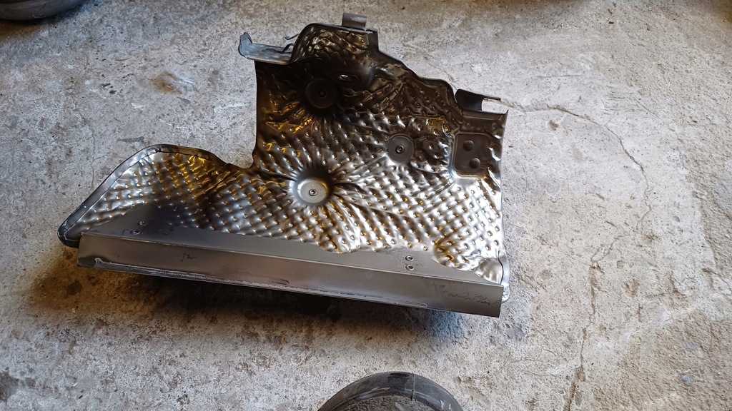 фото №1, Renault arkana 1.3 tce защита тепловая 144509337r