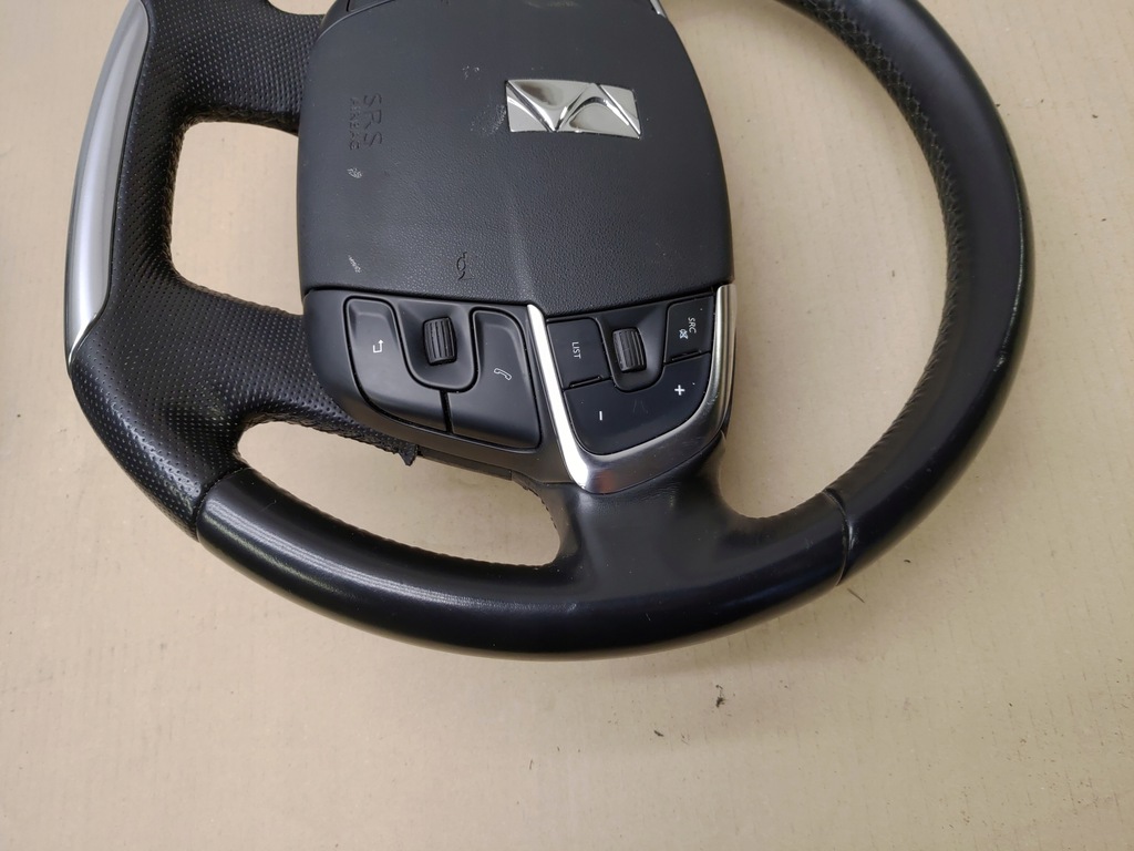 фото №8, Повітропровід + подушка мультифункція шкіра citroen ds4 lata 2010-2015