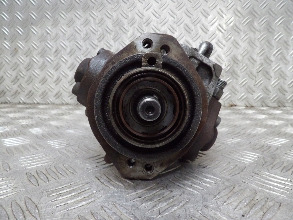 фото №6, Nissan navara d40 pathfinder r51 2,5 dci насос впрыскная 16700 eb30b