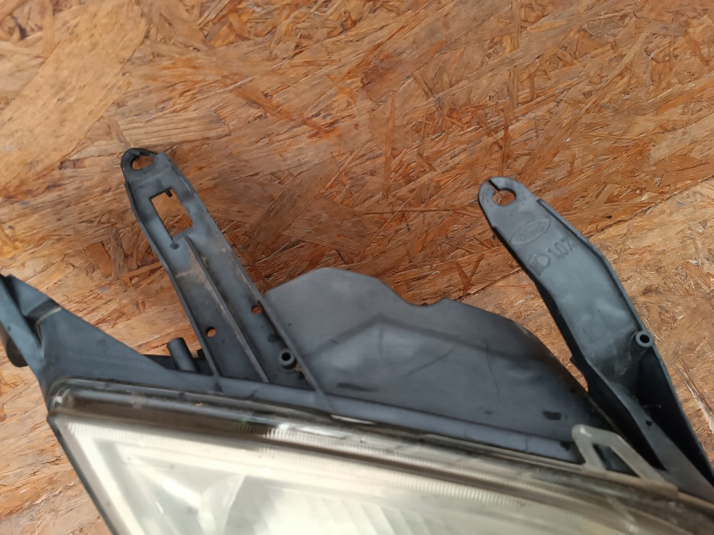 фото №11, Лампа правий перед eu 246898-00r ford fusion 2002-