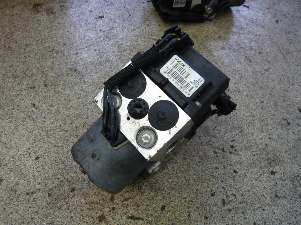 Купити Насос гальмівна abs 0273004336 fiat punto ii