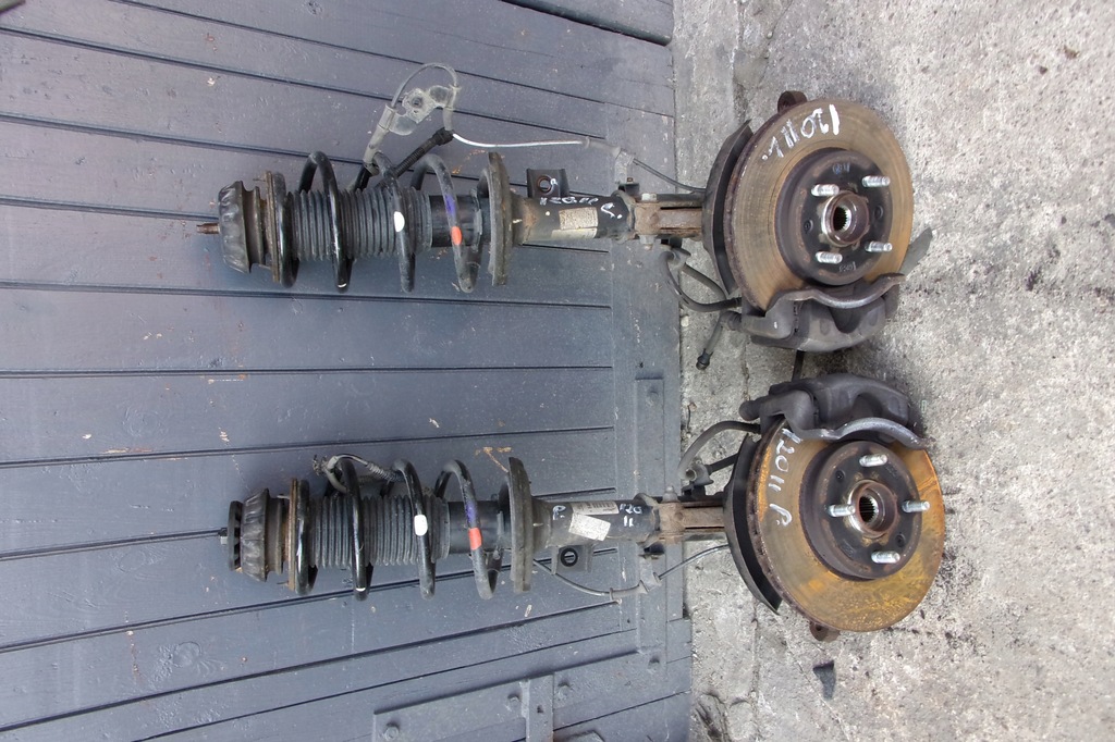 фото №1, Амортизатор поворотный кулак kpl. левый правый перед hyundai i20 ii 2014-