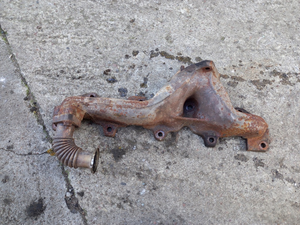 фото №1, Коллектор выпускной volvo c30 08r 2.0 hdi