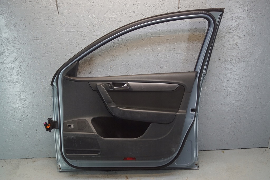фото №14, Дверь правый перед vw passat b7 lc7z