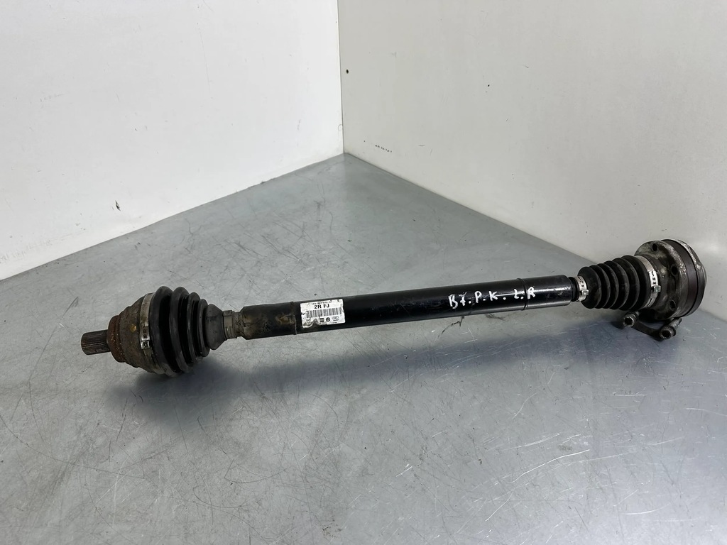 фото №6, Volkswagen passat b7 2012 перед сторона правая приводной вал