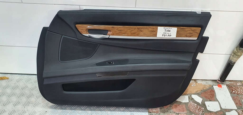 фото №1, Bmw 7 f01 обивка правый перед обшивка