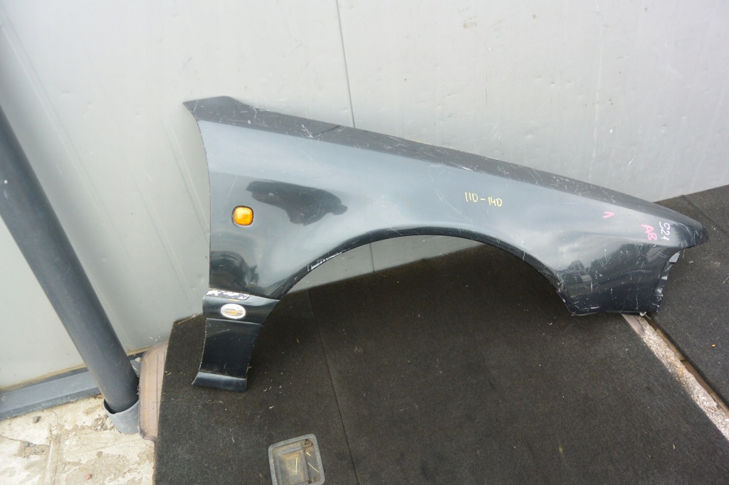 фото №1, Audi a8 d2 крыло левый правый передний