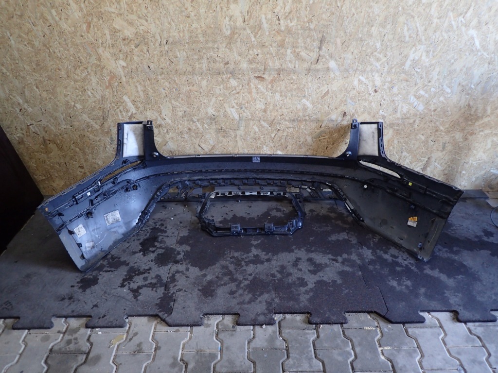 Бампер задний  range rover velar Недорого