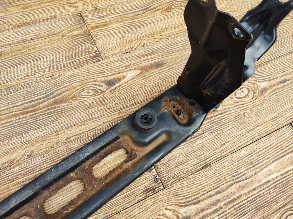 фото №5, Volvo v60 13r- балка pod радіатор