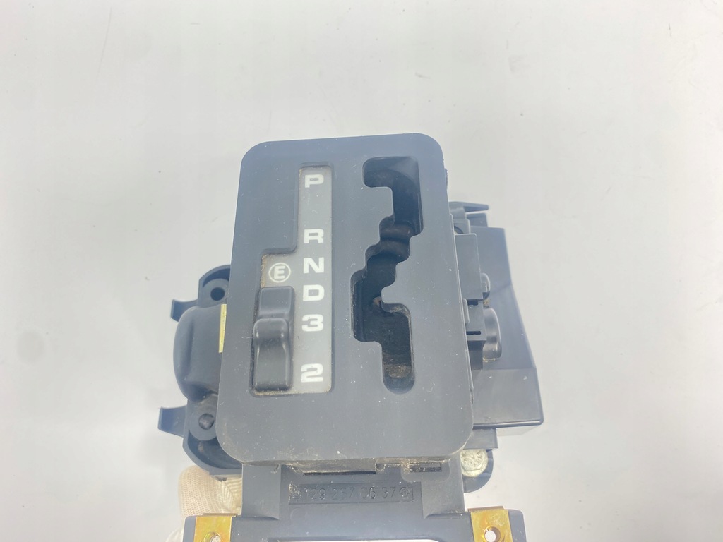 фото №13, Вибірник передач автоматична коробка передач бензин mercedes w124 1292670637