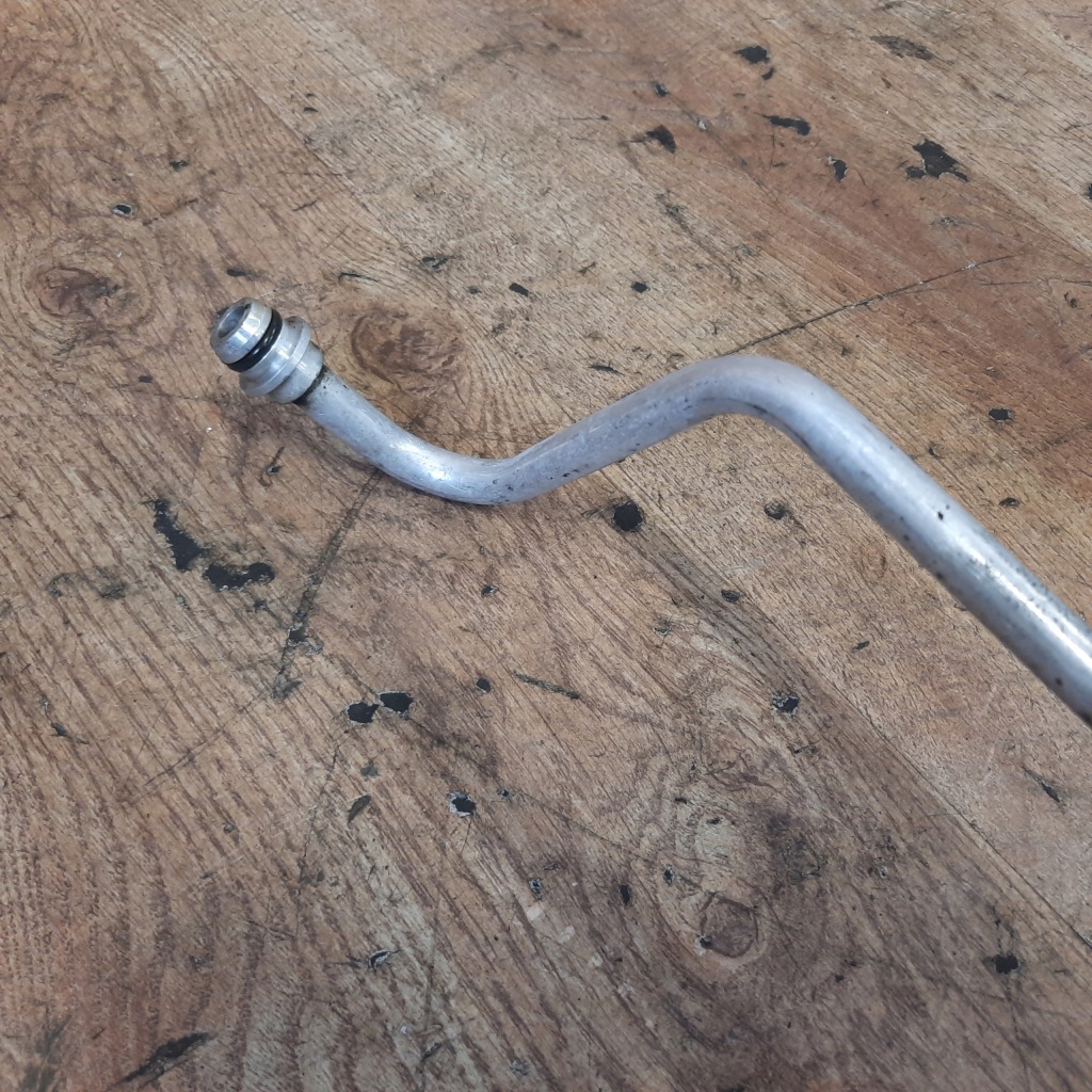 фото №11, Jaguar xf 2.7d шланг масла коробки 4r83-7r081-bd