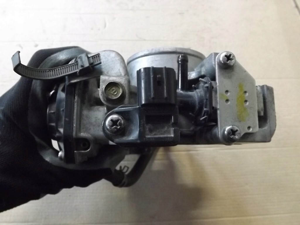 фото №9, Honda fr-v frv 2.0 16v i-vtec дроссельная заслонка датчик датчик map 079800-7240