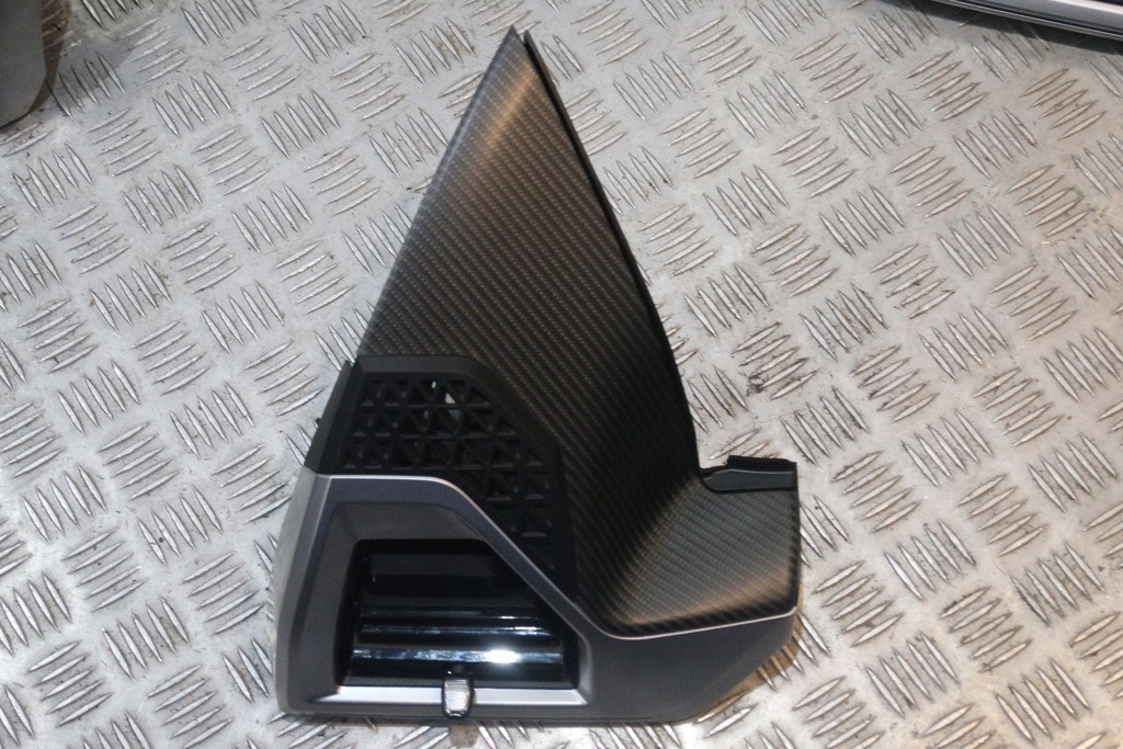 фото №9, Накладки декоративні декори карбон bmw xm g09 p238