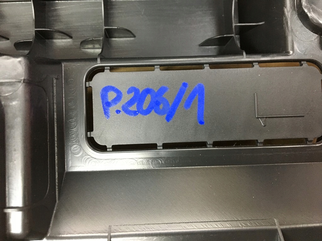 фото №9, Каркас багажника плита лівий задня audi e-tron 55 q8