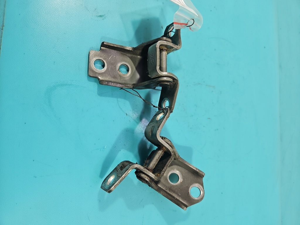 Купити Петля двері перед правий mazda cx-5 1 12-17